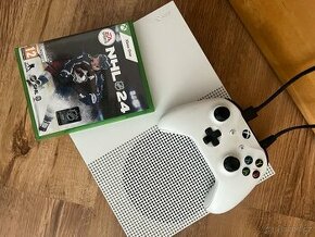 Prodám v super stavu Xbox ONE S + NHL 24