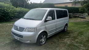 VW Multivan 2,5Tdi - 1