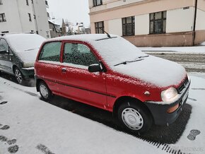 DAIHATSU COURE 0.8