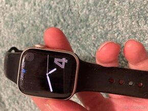 Chytré hodinky Apple Watch Series 8 GPS 41mm