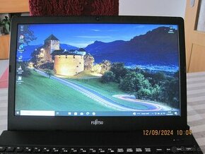 Fujitsu Lifebook A555