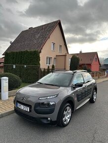 Citroën C4 Cactus 2015 tažné zařízení zimní pneu