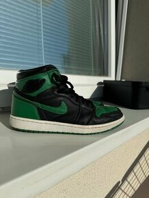 Jordan 1 Pine Green - 1