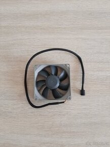 Noctua NF-R8 redux-1200