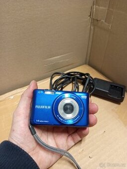 FUJIFILM FinePix JX520