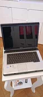 Toshiba Satellite L300 - 1