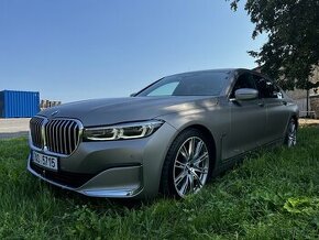 Prodám Bmw 750iL x-drive long 390 kw rok 2019 dvě sady kol