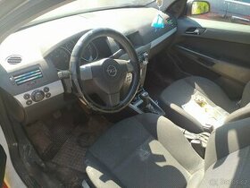 Opel Astra H