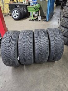 Zimní pneu michelin 215/55 R17 98V