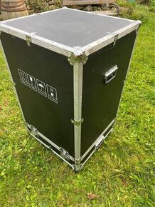 Přepravní case, flightcase na kolečkách