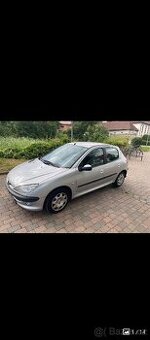 Peugeot 206 1.1 44kw rok 2005