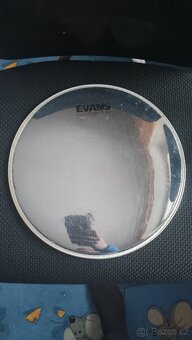 Prodám Evans G2 12" a 13" - 1