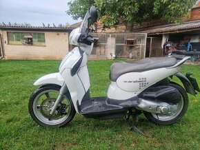 Aprilia Scarabeo 200IE Light