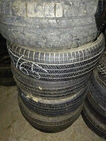 225/65 R17 pneu 5-6 mm