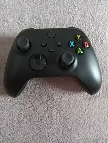 Xbox series S gamepad černý  bluetooth,  + 4 baterie