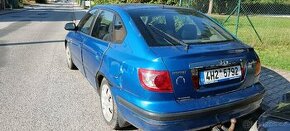 Hyundai elantra 1,6 benzín