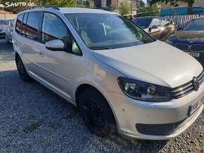 Volkswagen Touran, NA SPLÁTKY VŠEM BEZ REGISTRU