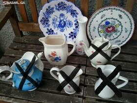 Porcelánové konvičky, talíř, podnos