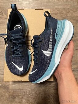 Nike ZoomX Invincible 3