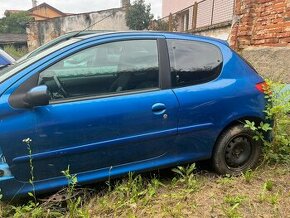 Peugeot 206 1.4 HDI prodej pouze dílů - 1