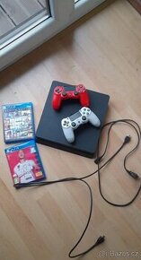 PS4 Slim 1Tb + 2x originální ovladač