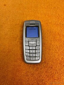 Nokia 2600 v super stavu, plně funkční - 1