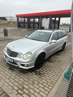 Mercedes Benz E W211 320 CDI