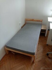 Jednolůžková postel s matrací