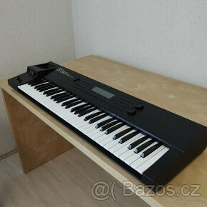 Roland W-30 - 1