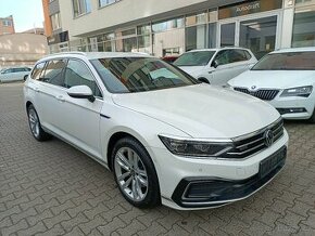 VW Passat GTE 1.4TSI eHybrid 160kW DSG R-Line - Zálohováno