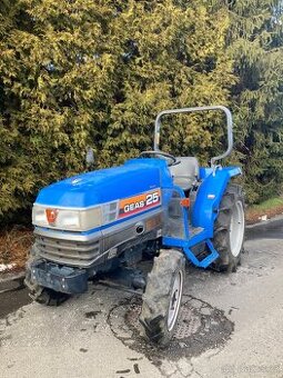 Japonský traktor Iseki GEAS TGS 25 F, 25HP, 4x4