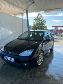 Ford Focus ST170