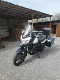 Suzuki DL V-strom 650 ABS, Bohatá výbava