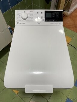 Pračka Electrolux PerfectCare 600