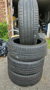 225/45R19 - 1