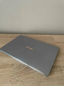 Asus ZenBook UX431DA