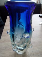 Prodám modrou Škrdlovickou vázu - 1