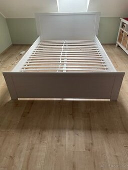 Postel Ikea + rošt