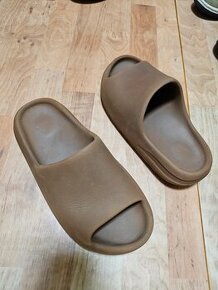 adidas Yeezy Slide Flax vel. 42