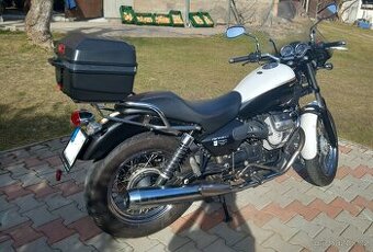 Moto Guzzi Nevada