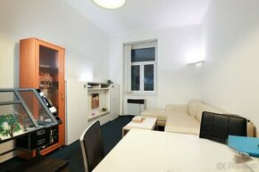 Prodej bytu 2+kk 39 m2 Praha Palmovka byt u metra