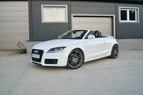 Audi TT Roadster 2.0 TDI QUATTRO