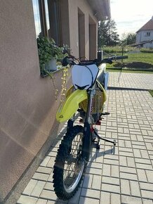 SUZUKI RMZ 250 2011 - 1