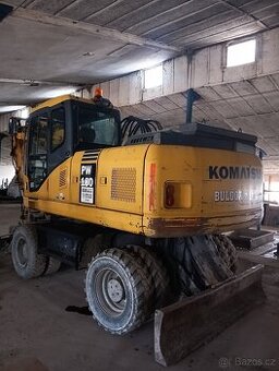 Kolový bagr Komatsu PW 180