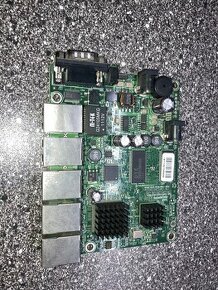 Prodám Mikrotik Routerboard RB450G - 1