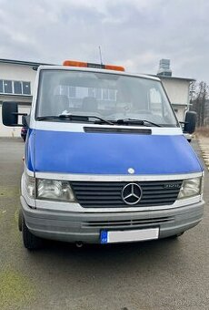 Mercedes-Benz Sprinter 412D