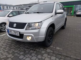 SUZUKI GRAND VITARA 2,4i /4x4/ r.2009/ ČR/ serviska