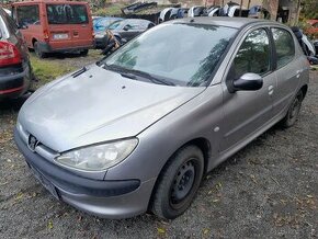 Peugeot 206 1.1i 44.KW r.v. 2002, motor HFX - pouze díly