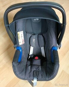 Autosedačka Britax RÖMER Baby-Safe 2 i-size