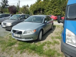 volvo S80 plati do smazání